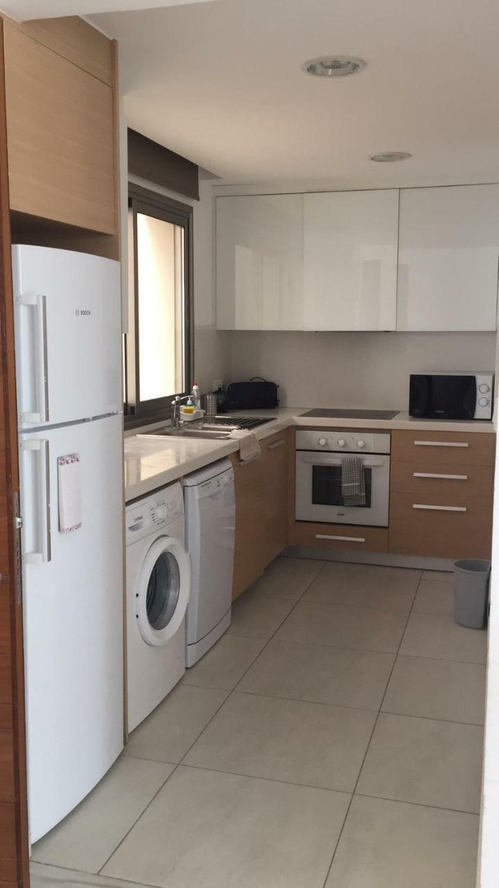 Lingna Luxury Apartment Lighthouse Paphos 外观 照片
